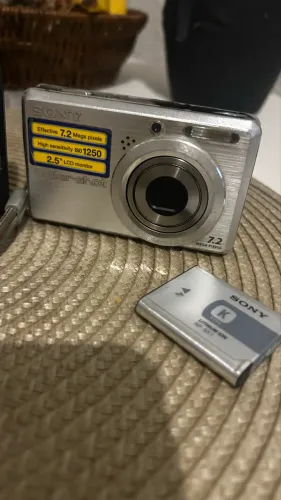 Camera Ciber Shot Sony 7.2 megapixels