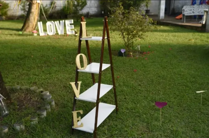 Escadinha  para Decoração de Festa em MDF (KIT com 2)