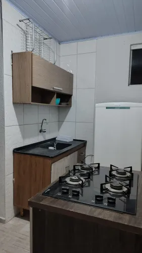 Kitnet mobiliada para solteiros
