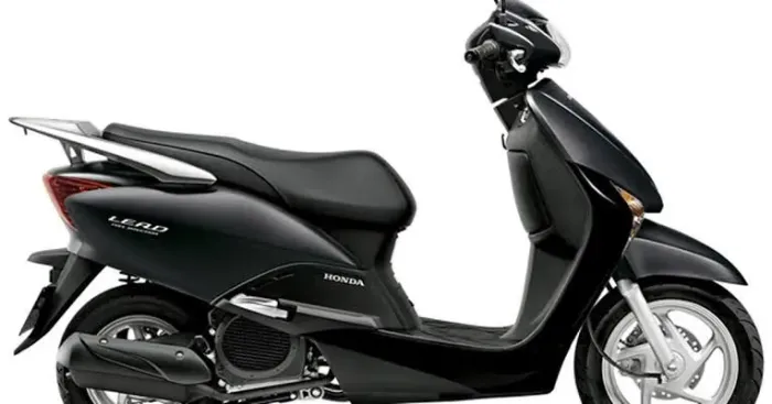 Moto automática lead