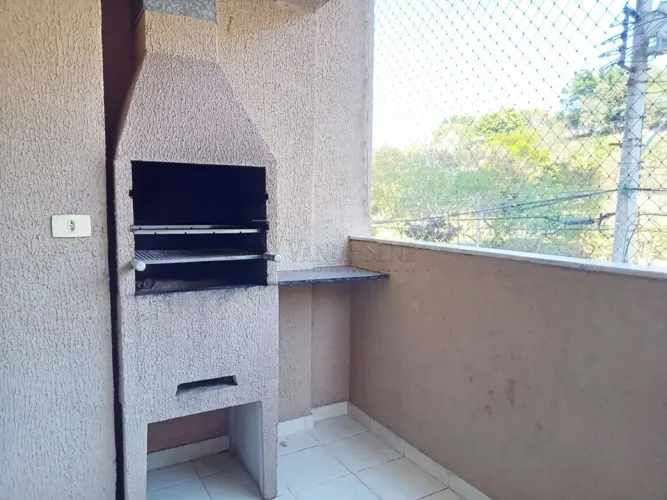 Excelente Apartamento com Varanda Gourmet, 2 vagas, repleto de armários
