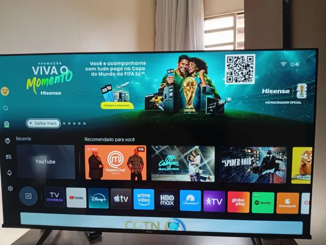 Vendo smartv 58 polegadas hisense nova e tenho nota fiscal. Cel *