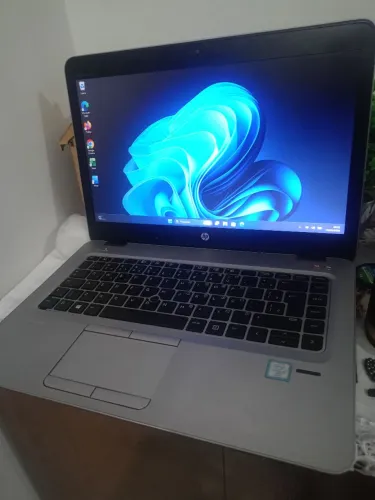 Notebook Hp i5 6 th 8GB RAM SSD 240 GB 