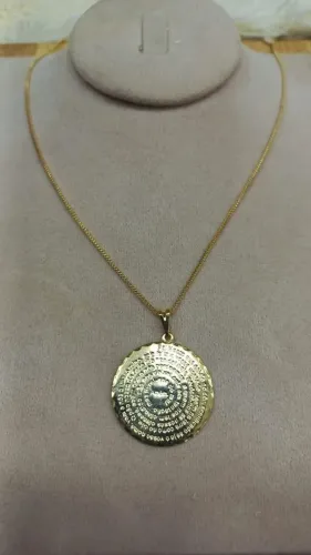 Colar banhado  a ouro 24 k ( os dez mandamentos)