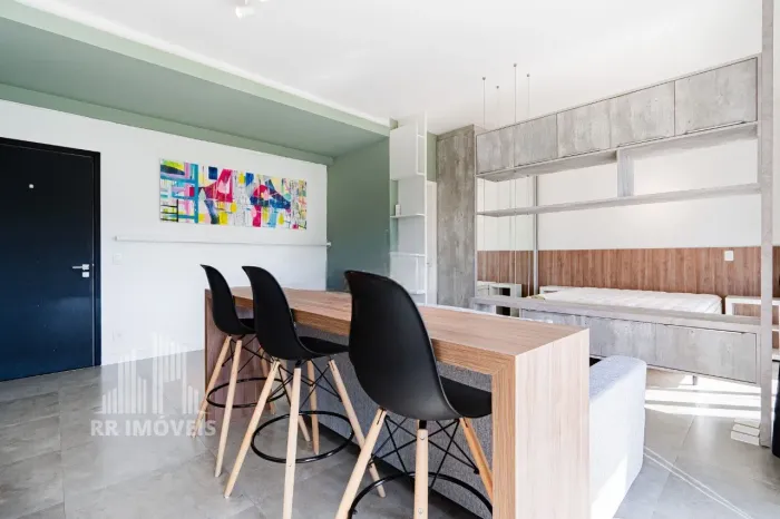 RR8260 Apartamento MOBILIADO 51m² CONDOMÍNIO TRIX HOUSING - OPORTUNIDADE - 1 Suíte 1 Vaga