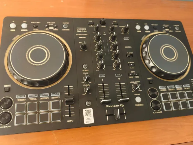 Ddj flx4-n nova