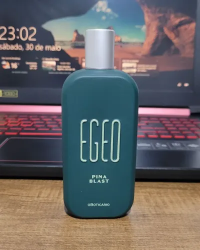 Perfume egeo pina blast o boticario