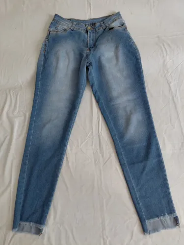 Calça jeans feminina