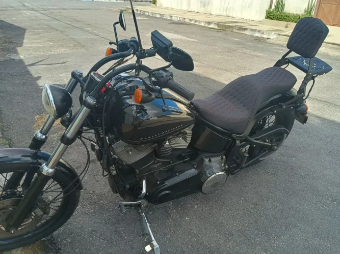 HARLEY DAVIDSON SOFTAIL BLACKLINE - 2013- 1584cc, 64.000km.