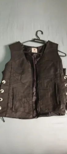 VENDO COLETE DE COURO