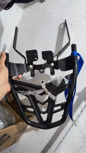 Bagageiro "churrasqueira" para bauleto