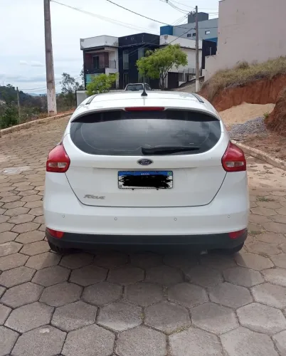 Ford Focus 1.6 S/se/se Plus Flex 8v/16v 5P 2019