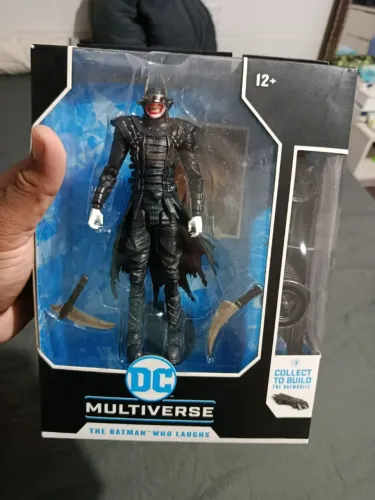 Action figure Batman who laughs e Spawn