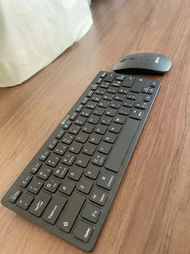 Kit Teclado e Mouse Sem Fio REBOS Preto