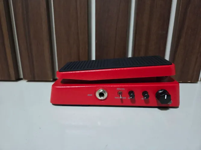 Pedal Wah Wah Joyo Wah II Multimode Wah para Guitarra e Baixo com Caixa