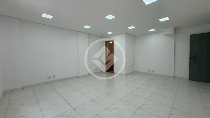 SALA COMERCIAL À VENDA NO BAIRRO ESTORIL codigo: 343079