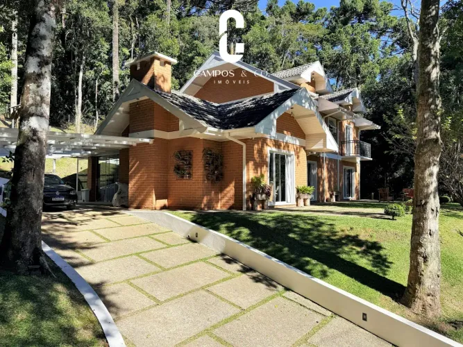 Casa charmosa à venda - 4 suítes - R$ 2.430.000,00 - Parque Pedra do Baú, Campos do Jordão