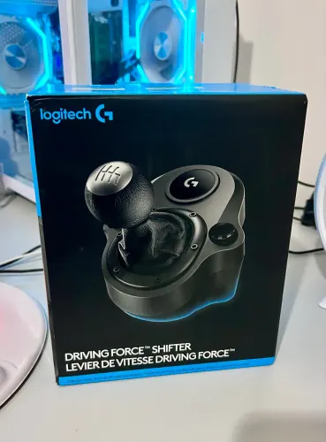 CÂMBIO LOGITECH VOLANTE- NOVO NA CAIXA