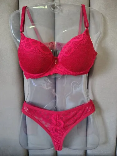 Conjunto Renda Vermelho