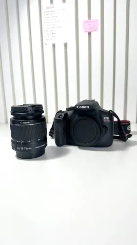 CÂMERA EOS T7+ COM LENTE EF-S 18-55