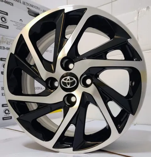 Roda aro 15 Toyota Yaris 2022 preta com diamantado krmai 4x100