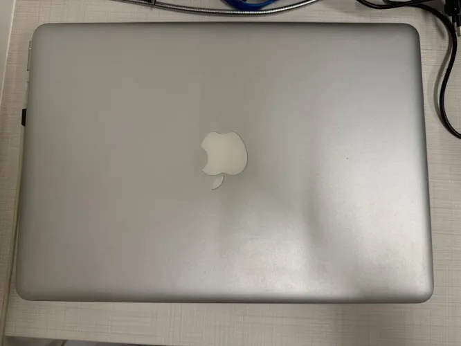 Macbook Pro 2011 usado