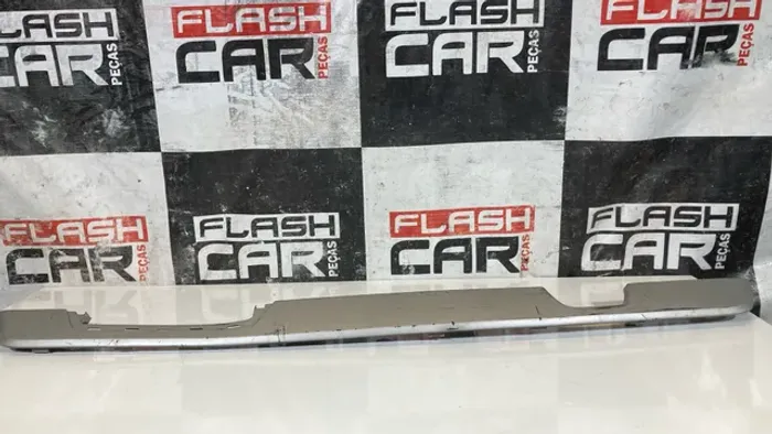 Spoiler pára-choque traseiro Crossfox 2010/2014