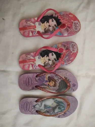 Chinelos Havaianas e Ipanema Infantil - Tamanho 31/32