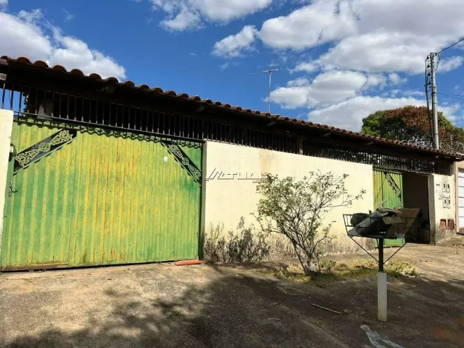 Casa 3 quartos Jardim Presidente