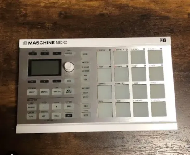 Controlador Maschine MK2 Native Instruments. 