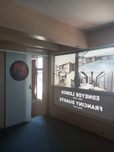 Sala com banheiro na Serraria