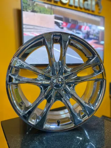 Roda Tsuya Suy220 ARO 17