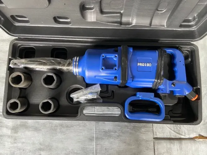 Chave de impacto com eixo longo -  Pneumatica PRO-190 320kgfm 