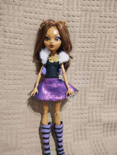Monster high Clawdeen Wolf ghouls alive