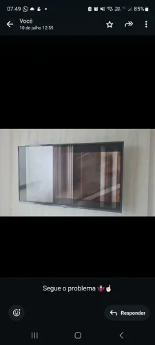 Vende-se TV com defeito (tela/display)