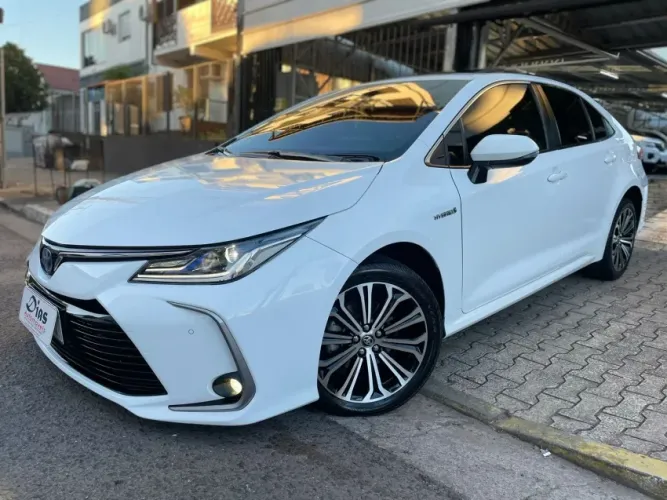 Toyota Corolla Altis Prem. Hybrid 1.8 Flex AUT 2023