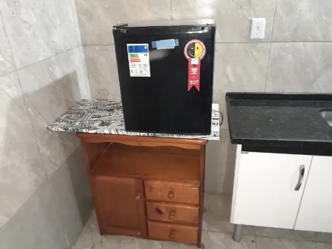 Praia de Jaconé RJ- Suite casal - 300m da praia- Garagem - ar e ventilador.