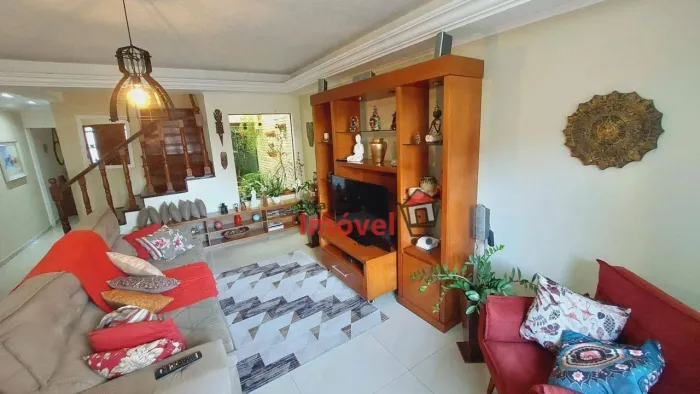 Casa com 4 dormitórios à venda, 269 m² por R$ 775.000,00 - Vila Marchi - São Bernardo do C