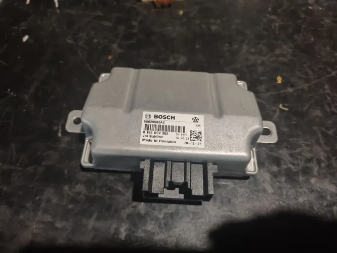Módulo Estabilizador 56029583AC  Renegade