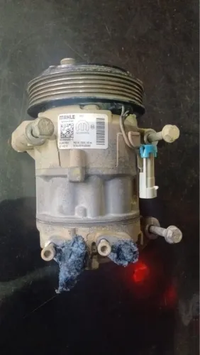 Compressor Ar Condicionado Fiat Strada Mobi 4cc Original 