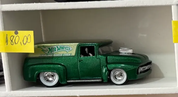 Hot wheels 56 ford panel - super rods - verde