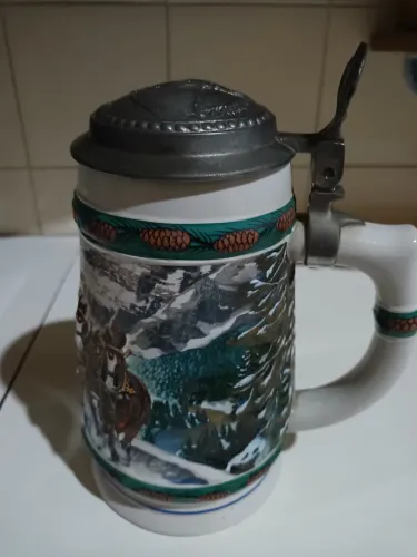 Caneca de cerveja porcelana budweiser edição especial natal