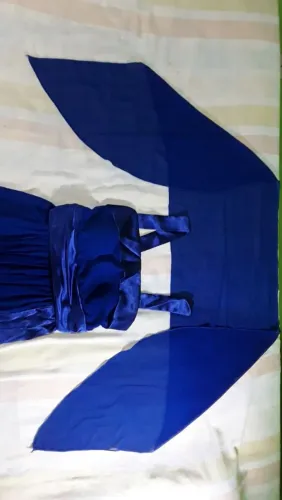 Vestido Azul Longo com Detalhe em cetim
