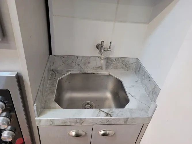 Tanque para lavanderia em porcelanato