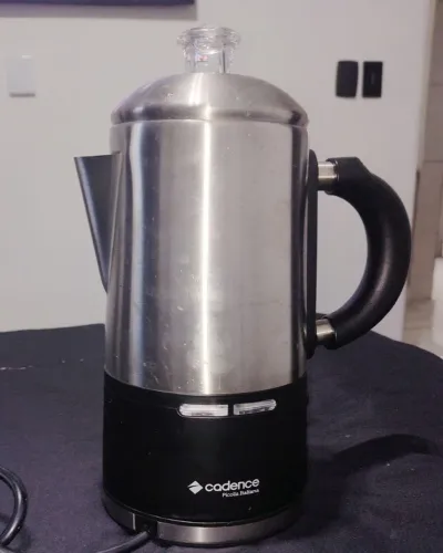 Cafeteira Cadence Italiana 750 ml/sem uso