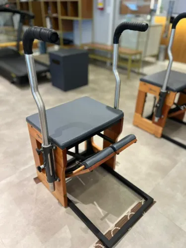 Aparelho de Pilates - Chair Kauffer (2 anos e meio de uso)