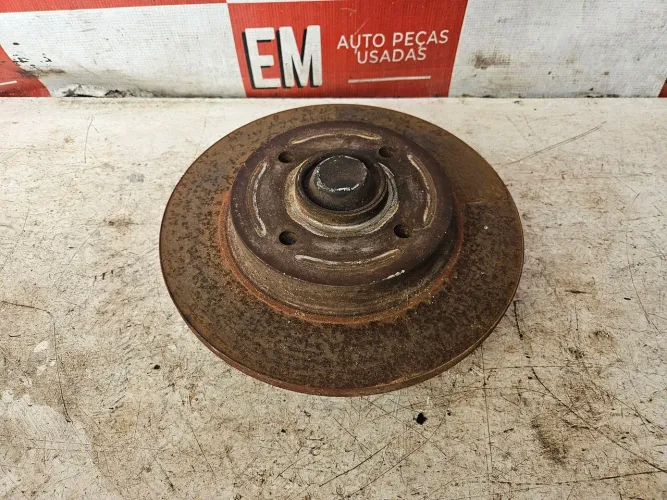 Cubo traseiro citroen C4 picasso