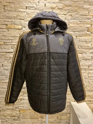 Agasalho de treino de inverno da Juventus -temporada 2015-2016