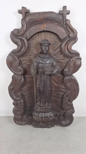 JOSE CAETANO - Arte Esculpida em madeira nobre, tema religioso "Santo Antônio".