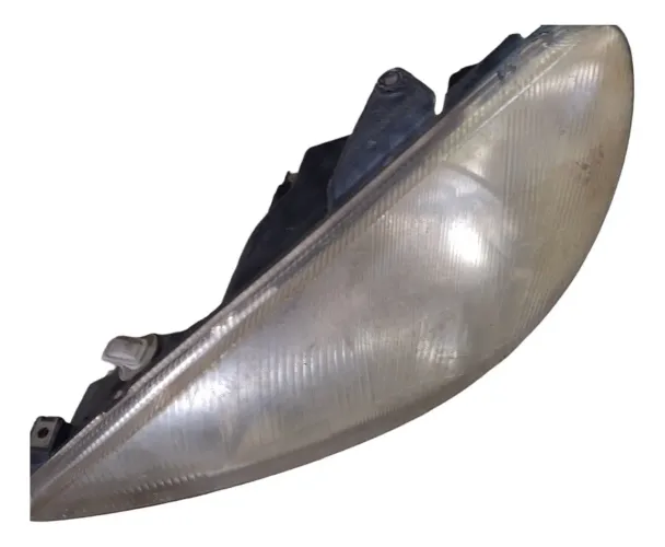 Farol Esquerdo Peugeot 206 2001 2002 2003 2004 2005 2006